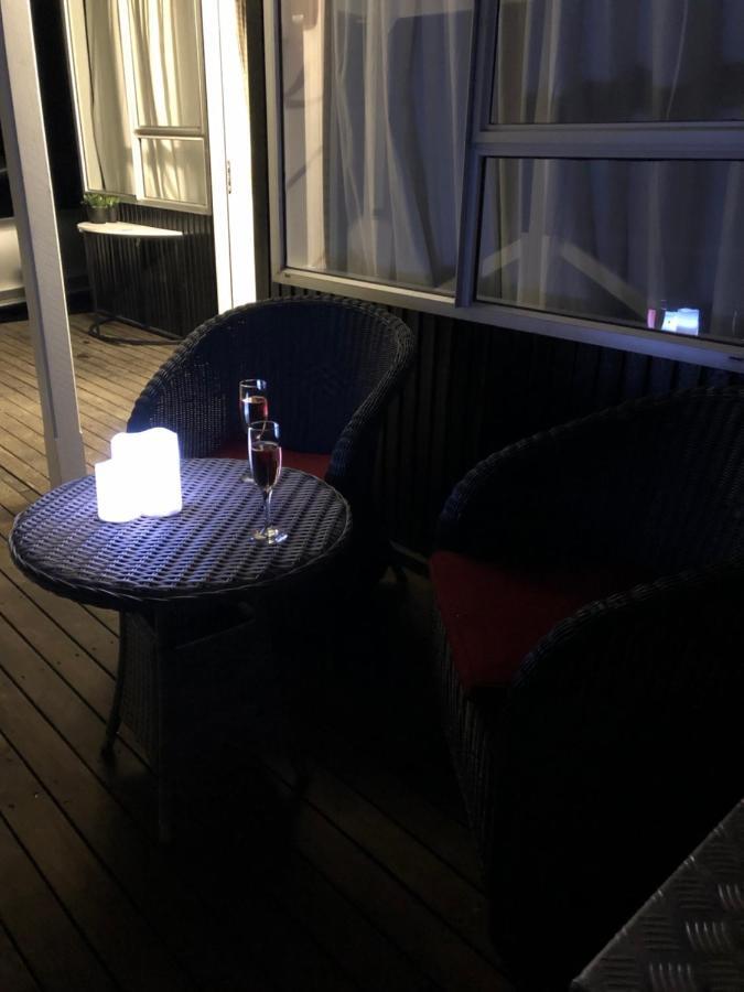 Вілла Hideaway - A Couples Retreat Акароа Екстер'єр фото
